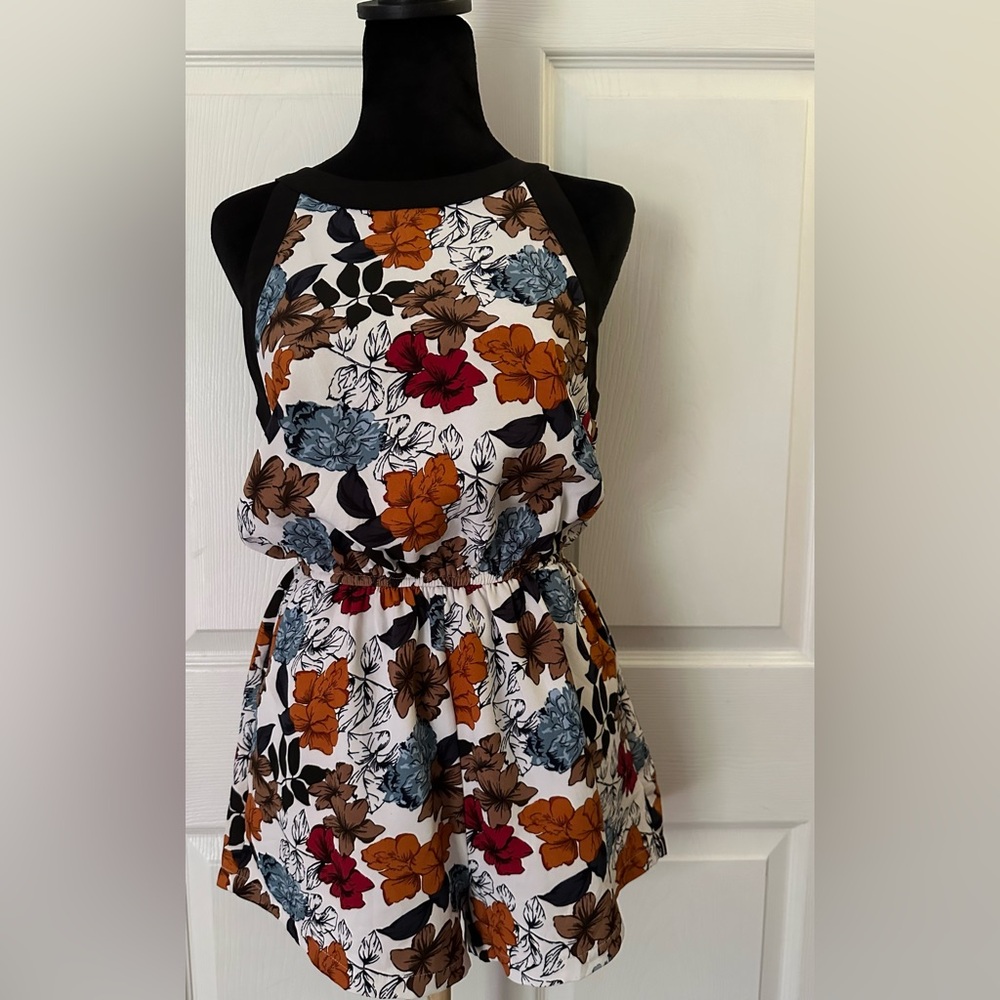Cute 🥰 Romper